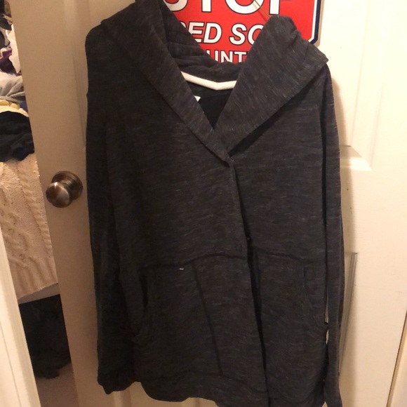 Lululemon jacket - Picture 6 of 7